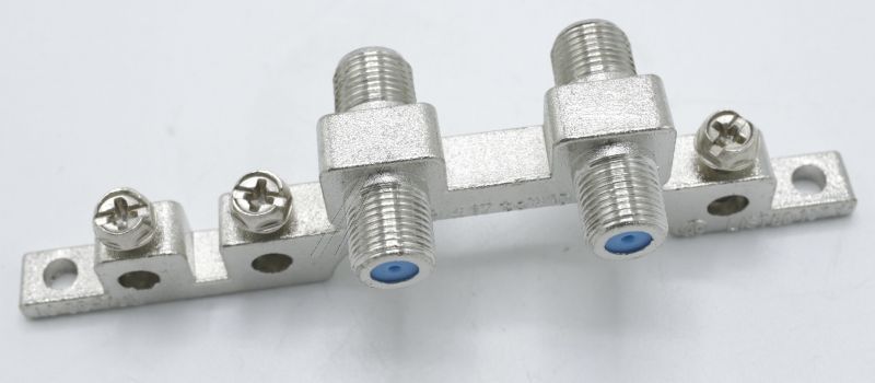 EFD 072 22505046 2X F-DOPPELKUPPLUNG MIT ERDUNGSKLEMME